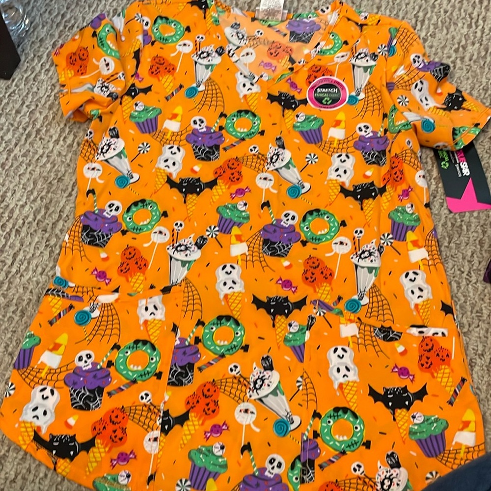 new halloween scrub top